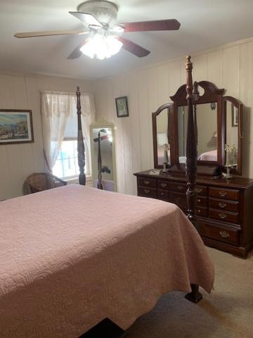 Tombstone Bordello Bed & Breakfast Экстерьер фото